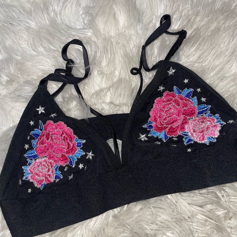 VS pink bralette / like new
